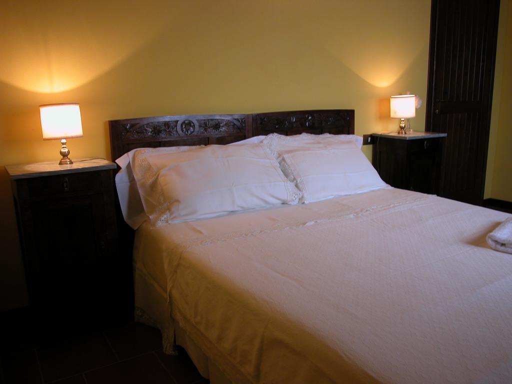 Agriturismo Casa Garello Саличе Терме Стая снимка